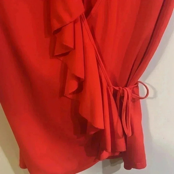 [L]Zara Red Sleeveless wrap top with ruffle  Trim-NWOT - Picture 4 of 5